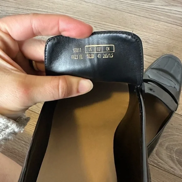 Stuart Weitzman Wylie 45 Block Black Patent Finish Loafers